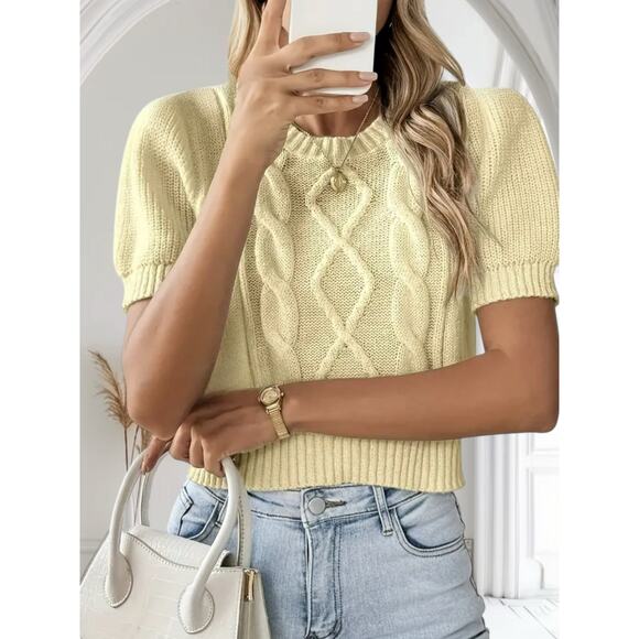Soft Pastel Yellow Cropped Cableknit Short Sleeve Sweater Women XL Trending Chic - Picture 3 of 8